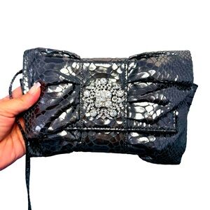 Vintage IMAN Chic Black Faux Crocodile/Alligator Clutch Shoulder Bag.